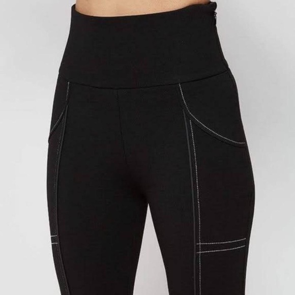 Maniere De Voir Women 6 Black White Ponte High Rise Ankle Zip Piped Leggings - Picture 3 of 15